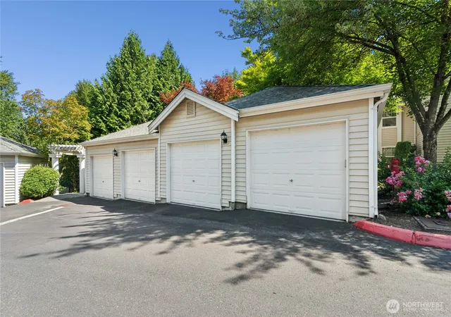 Photo 3 of Condo for sale at 2300 Jefferson Ave Ne #E121, Renton, WA 98056 | MLS# NWM2552126 | Listing updated on 2026-09-24