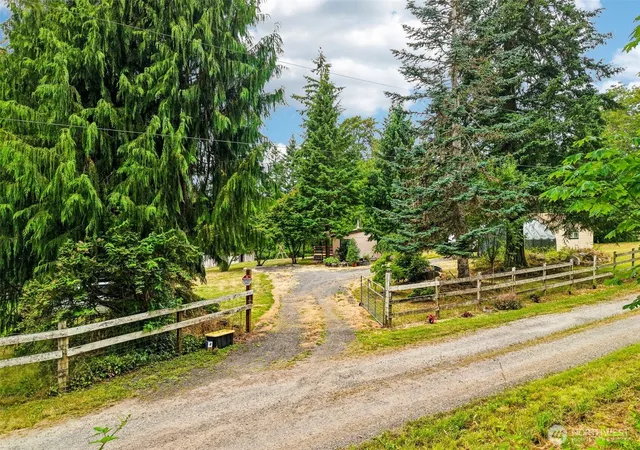 Photo 3 of Manufactured home for sale at 9810 6th Avenue Nw, Tulalip, WA 98271 | MLS# NWM2552135 | Listing updated on 2026-09-22
