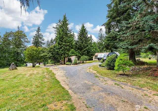 Photo 3 of Manufactured home for sale at 9810 6th Avenue NW, Tulalip, WA 98271 | MLS# NWM2552135 | Listing updated on 2026-09-22