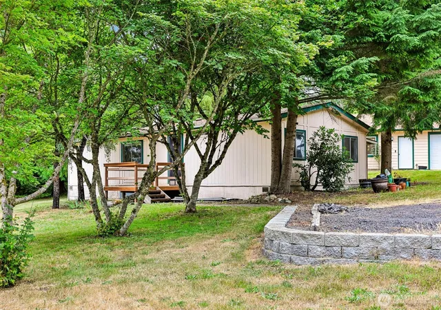 Photo 4 of Manufactured home for sale at 9810 6th Avenue NW, Tulalip, WA 98271 | MLS# NWM2552135 | Listing updated on 2026-09-22