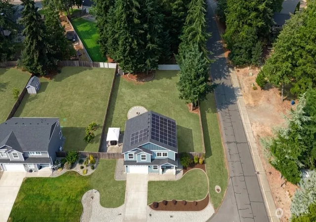 Photo 3 of Single family home for sale at 301 135th Place Se, Rainier, WA 98576 | MLS# NWM2552183 | Listing updated on 2026-09-22