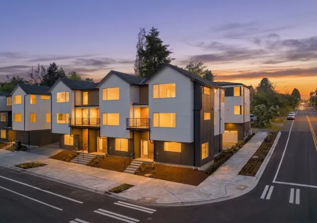 Photo 1 of Townhouse for sale at 18000 A 10th Ave Ne, Shoreline, WA 98155 | MLS# NWM2552203 | Listing updated on 2026-10-23