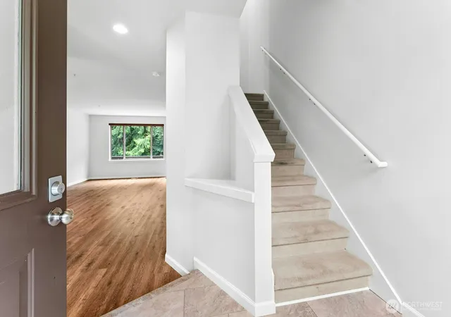 Photo 3 of Sale Pending at 2161 Nw Boulder Way Dr, Issaquah, WA 98027 | MLS# NWM2552239 | Listing updated on 2026-08-08