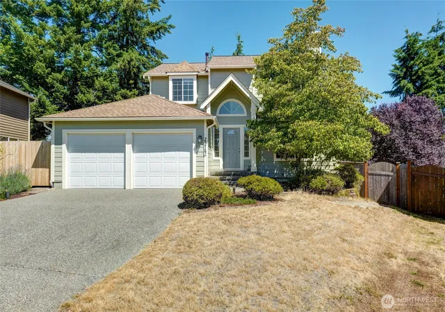 Photo 2 of Single family home for sale at 2114 Camas Ave Ne, Renton, WA 98056 | MLS# NWM2552258 | Listing updated on 2026-09-23