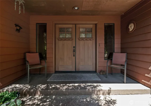 Photo 3 of Single family home for sale at 6915 244th Street Ct E, Graham, WA 98338 | MLS# NWM2552275 | Listing updated on 2026-09-26