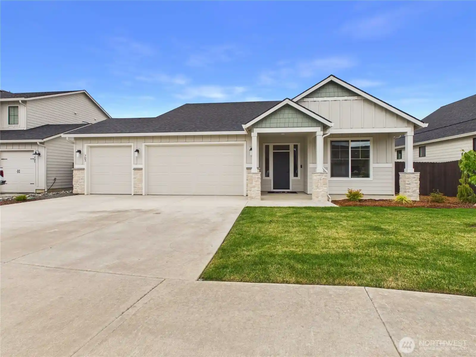 Photo 1 of Single family home for sale at 703 Powell Ave, Winlock, WA 98596 | MLS# NWM2552302 | Listing updated on 2026-10-09
