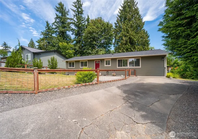 Photo 3 of Sale Pending at 5984 Sunshine Dr, Ferndale, WA 98248 | MLS# NWM2552335 | Listing updated on 2026-09-26