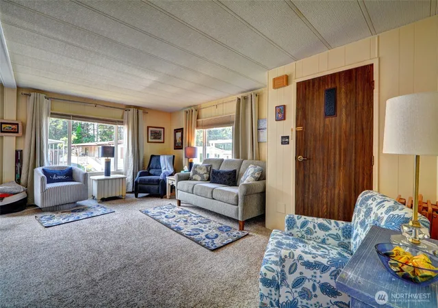 Photo 4 of Manufactured home for sale at 1415 84th Street SE #199, Everett, WA 98208 | MLS# NWM2552347 | Listing updated on 2026-09-22