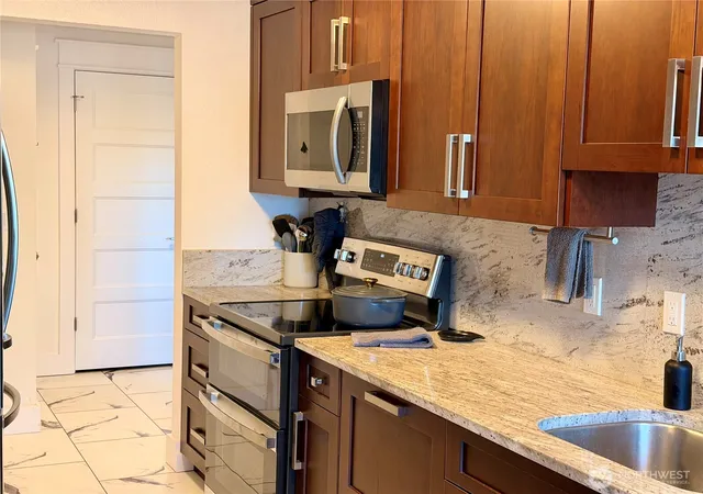 Photo 3 of Sale Pending at 20161 Viking Crst Loop Ne #5-205, Poulsbo, WA 98370 | MLS# NWM2552355 | Listing updated on 2026-09-25