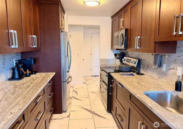 Photo 4 of Sale Pending at 20161 Viking Crst Loop NE #5-205, Poulsbo, WA 98370 | MLS# NWM2552355 | Listing updated on 2026-09-25