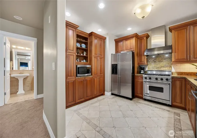Photo 3 of Condo for sale at 2551 Thorndyke Ave W #402, Seattle, WA 98199 | MLS# NWM2552362 | Listing updated on 2026-09-22