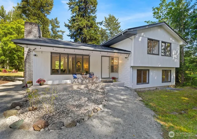 Photo 1 of Single family home for sale at 5810 Mission Rd, Bellingham, WA 98226 | MLS# NWM2552375 | Listing updated on 2026-09-28