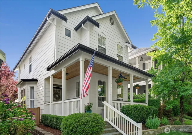 Photo 1 of Sale Pending at 34743 Se Ridge St, Snoqualmie, WA 98065 | MLS# NWM2552379 | Listing updated on 2026-09-25