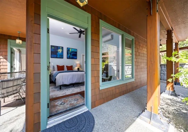 Photo 4 of Single family home for sale at 2141 Northshore Rd, Bellingham, WA 98226 | MLS# NWM2552393 | Listing updated on 2026-09-22