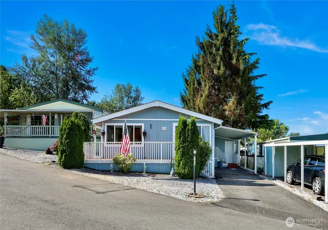 Photo 1 of Manufactured home for sale at 1200 Lincoln St #154, Bellingham, WA 98229 | MLS# NWM2552397 | Listing updated on 2026-10-02