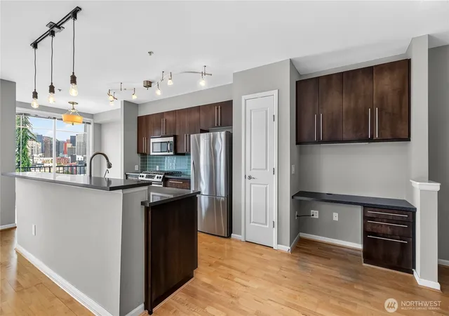 Photo 1 of Condo for sale at 124 Bellevue Ave E #601, Seattle, WA 98102 | MLS# NWM2552398 | Listing updated on 2026-09-29