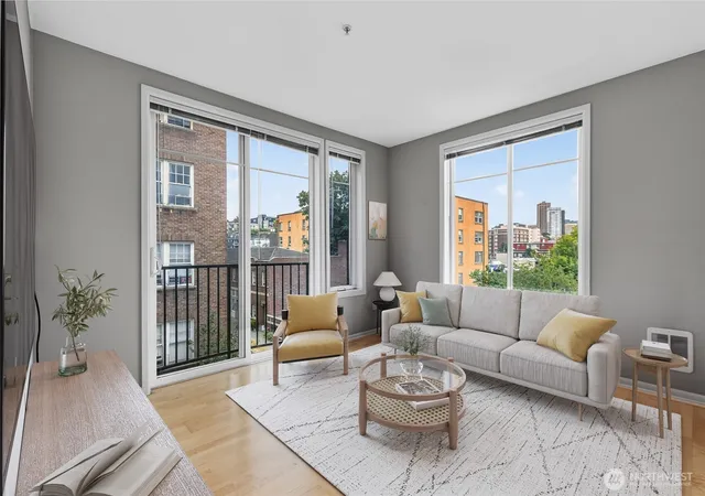 Photo 2 of Condo for sale at 124 Bellevue Ave E #601, Seattle, WA 98102 | MLS# NWM2552398 | Listing updated on 2026-09-29