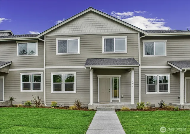 Townhouse for sale at 1404 E 51st Street, Tacoma, WA 98404 | MLS# NWM2552430