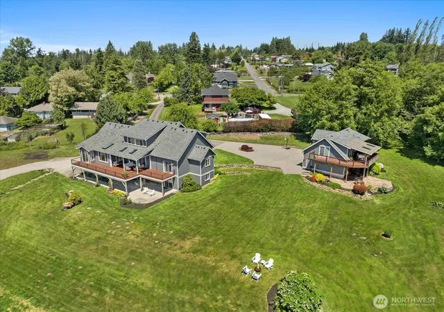 Photo 3 of Single family home for sale at 7804 S Lake Stevens Rd, Lake Stevens, WA 98258 | MLS# NWM2552434 | Listing updated on 2026-09-25