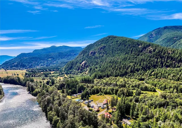 Photo 4 of Single family home for sale at 59365 State Route 20, Rockport, WA 98283 | MLS# NWM2552442 | Listing updated on 2026-09-25