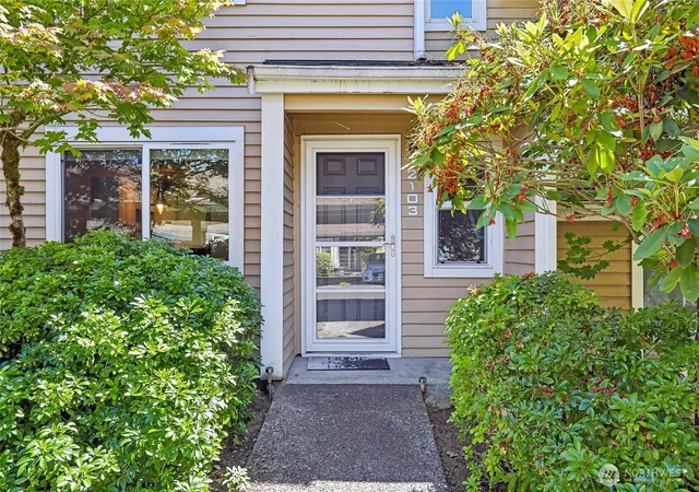 Photo 2 of Townhouse for sale at 23801 12th Place S #2103, Des Moines, WA 98198 | MLS# NWM2552496 | Listing updated on 2026-09-22