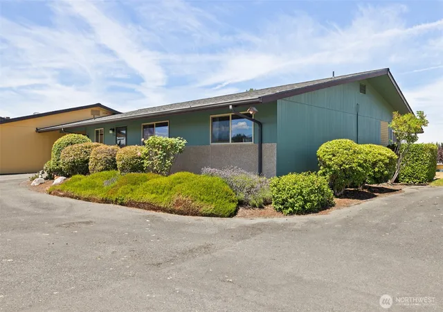 Photo 3 of Condo for sale at 1301 S 3rd Avenue #15A, Sequim, WA 98382 | MLS# NWM2552501 | Listing updated on 2026-09-29