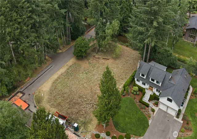 Photo 3 of Land for sale at 420 Se Sycamore Ln, Issaquah, WA 98027 | MLS# NWM2552525 | Listing updated on 2026-09-22