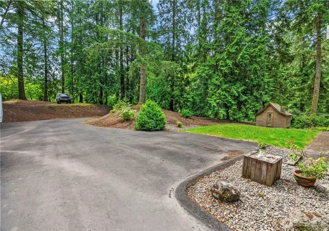 Photo 3 of Single family home for sale at 344 Rose Valley Rd, Kelso, WA 98626 | MLS# NWM2552541 | Listing updated on 2026-09-22
