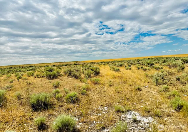Photo 2 of Land for sale at 98860 Ne Rd 212, Wilson Creek, WA 98860 | MLS# NWM2552559 | Listing updated on 2026-09-22