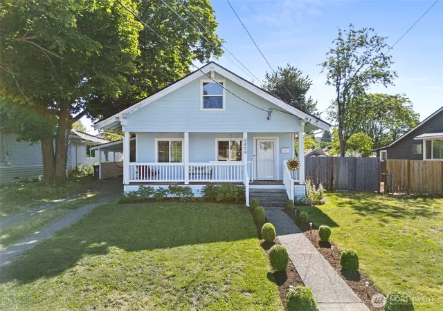 Photo 1 of Single family home for sale at 6829 S Thompson Ave, Tacoma, WA 98408 | MLS# NWM2552575 | Listing updated on 2026-09-25