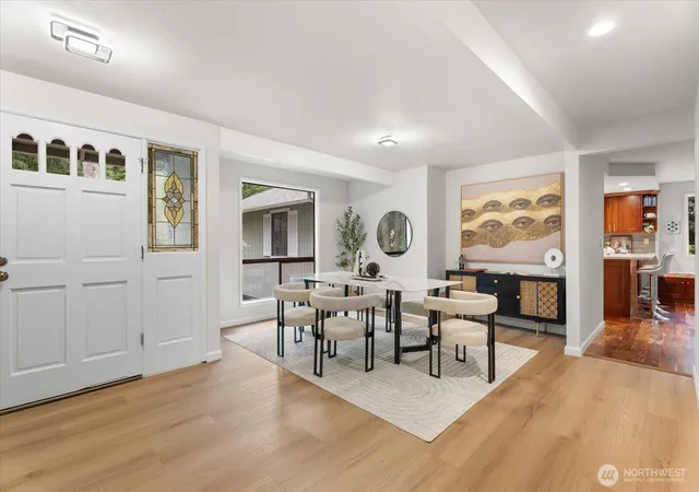 Photo 3 of Single family home for sale at 510 239th Avenue Ne, Sammamish, WA 98074 | MLS# NWM2552598 | Listing updated on 2026-09-19