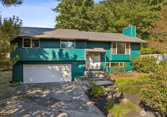 Photo 3 of Single family home for sale at 4109 60th Street Ct E, Tacoma, WA 98443 | MLS# NWM2552608 | Listing updated on 2026-09-22