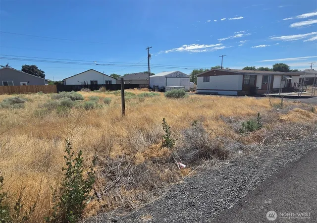 Photo 3 of Land for sale at 0 Parcel No 0808885000, Soap Lake, WA 98851 | MLS# NWM2552616 | Listing updated on 2026-09-22