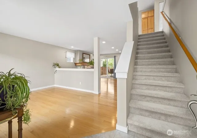 Photo 4 of Single family home for sale at 9731 228th Terrace NE, Redmond, WA 98053 | MLS# NWM2552621 | Listing updated on 2026-09-25