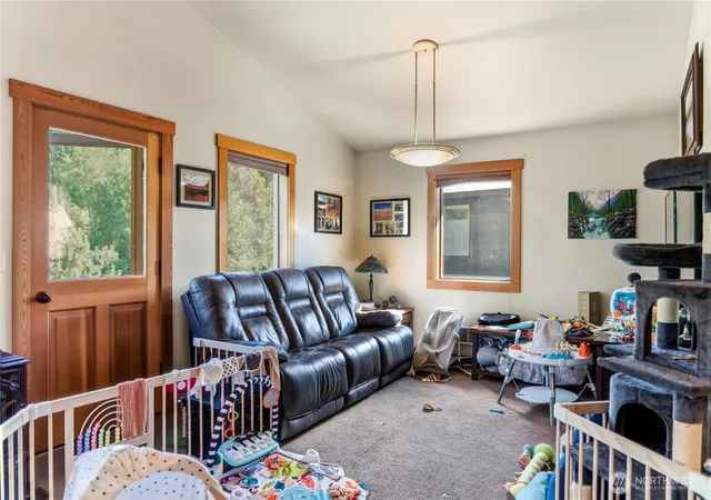 Photo 3 of Single family home for sale at 308 Washington St, Winthrop, WA 98862 | MLS# NWM2552658 | Listing updated on 2026-09-22