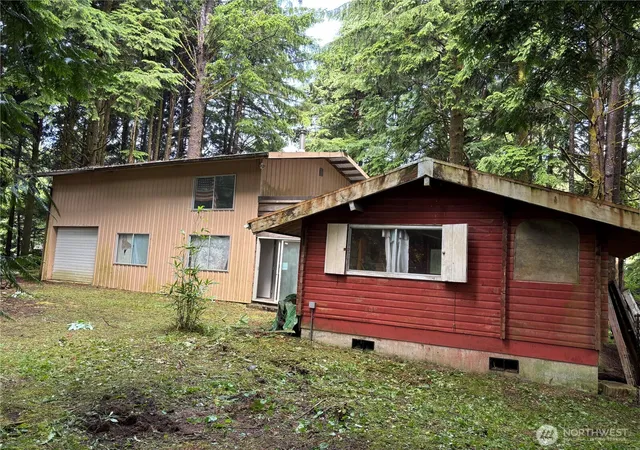 Photo 1 of Sale Pending at 33 Oceanview Dr N, Taholah, WA 98587 | MLS# NWM2552664 | Listing updated on 2026-08-10