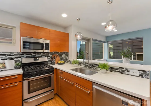 Photo 3 of Single family home for sale at 1536 Sturgus Ave S, Seattle, WA 98144 | MLS# NWM2552667 | Listing updated on 2026-10-01
