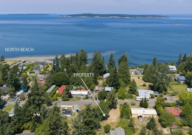 Photo 2 of Sale Pending at 118 Alder St, Eastsound, WA 98245 | MLS# NWM2552672 | Listing updated on 2026-10-02