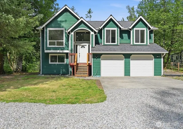 Photo 1 of Single family home for sale at 18313 437th Drive Se, Gold Bar, WA 98251 | MLS# NWM2552675 | Listing updated on 2026-09-22