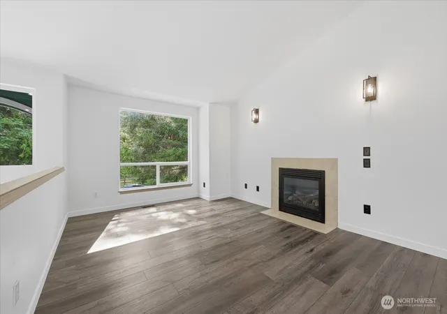 Photo 4 of Single family home for sale at 18313 437th Drive SE, Gold Bar, WA 98251 | MLS# NWM2552675 | Listing updated on 2026-09-22