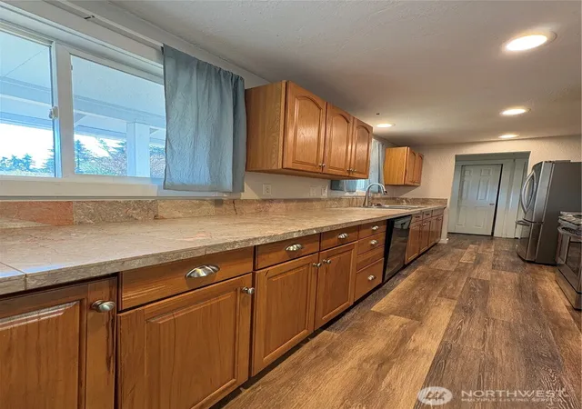 Photo 4 of Sale Pending at 12006 218th Avenue Ct E, Bonney Lake, WA 98391 | MLS# NWM2552684 | Listing updated on 2026-10-01