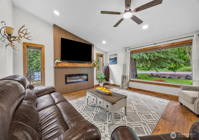 Photo 4 of Sale Pending at 145 Kehoe Rd, Randle, WA 98377 | MLS# NWM2552690 | Listing updated on 2026-09-25