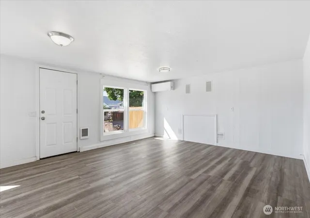 Photo 3 of Sale Pending at 213 W Kelso Ave, Electric City, WA 99123 | MLS# NWM2552711 | Listing updated on 2026-09-25