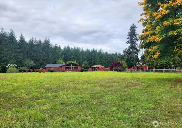 Photo 2 of Single family home for sale at 144 Ciannigan Hl Rd, Silver Creek, WA 98585 | MLS# NWM2552739 | Listing updated on 2026-09-22