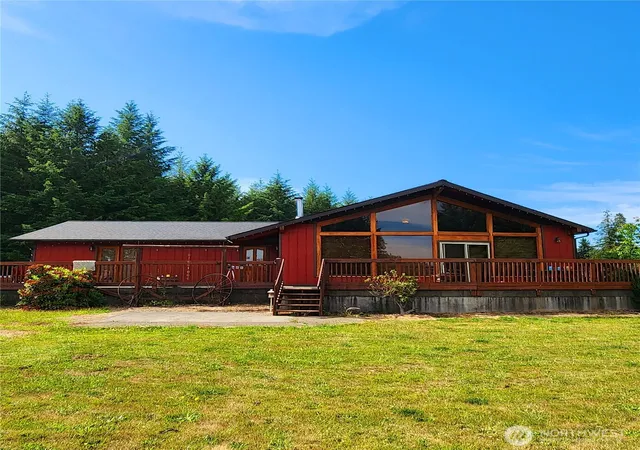 Photo 3 of Single family home for sale at 144 Ciannigan Hl Rd, Silver Creek, WA 98585 | MLS# NWM2552739 | Listing updated on 2026-09-22