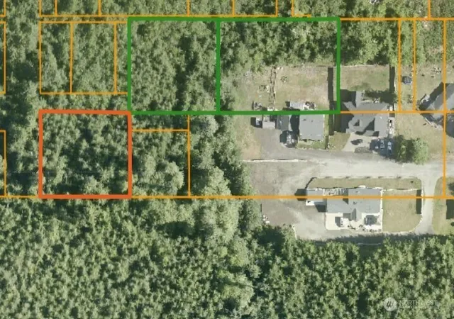 Photo 3 of Land for sale at 921 Ocean Ave, Cosmopolis, WA 98537 | MLS# NWM2552774 | Listing updated on 2026-09-22