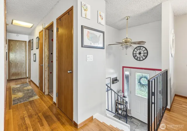 Photo 4 of Single family home for sale at 2326 Cedar Pl, Longview, WA 98632 | MLS# NWM2552786 | Listing updated on 2026-10-01