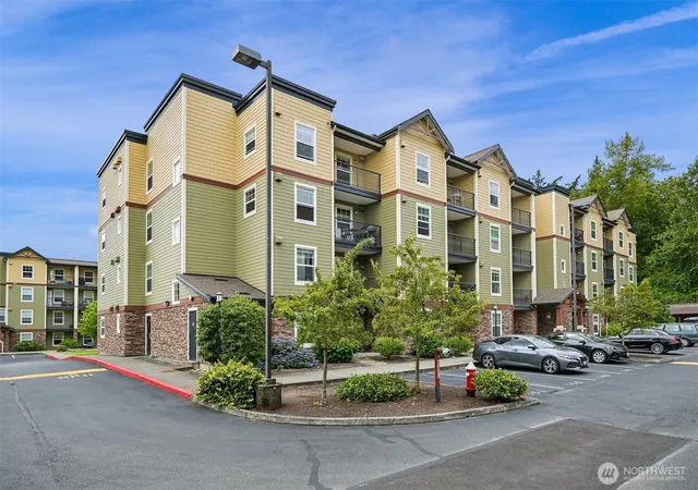 Photo 1 of Condo for sale at 680 32nd Street #C402, Bellingham, WA 98225 | MLS# NWM2552791 | Listing updated on 2026-09-21