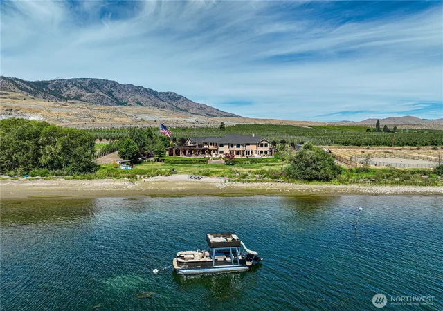 Photo 3 of Single family home for sale at 30 Stennes Point Rd, Pateros, WA 98846 | MLS# NWM2552805 | Listing updated on 2026-09-22