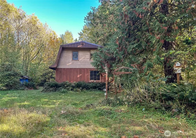 Photo 2 of Single family home for sale at 490 Maple Rock Rd, Matlock, WA 98560 | MLS# NWM2552811 | Listing updated on 2026-09-22